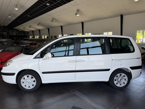 807 2.0 HDI 120CH 7 PLACES PLB AUTO 2007 occasion 12000 RODEZ