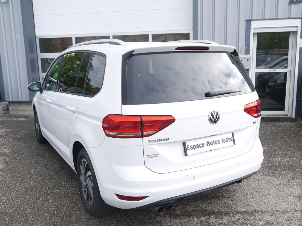 Touran 1.4 TSI 150CH BLUEMOTION TECHNOLOGY SOUND 7 PLACES 2017 occasion 38260 La C&ocirc;te-Saint-Andr&eacute;