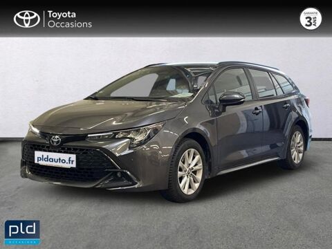 Toyota Corolla 1.8 140ch Dynamic Business + Programme Beyond Zero Academy M 2023 occasion Salon-de-Provence 13300
