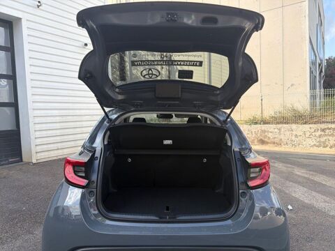Yaris 116h Design 5p MY26 2026 occasion 13012 Marseille