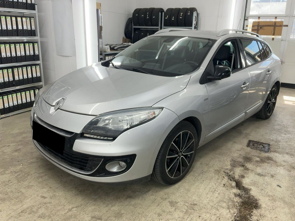 M&eacute;gane III Estate III 1.6 DCI 130CH ENERGY BOSE ECO&sup2; 2013 occasion 38150 Salaise-sur-Sanne