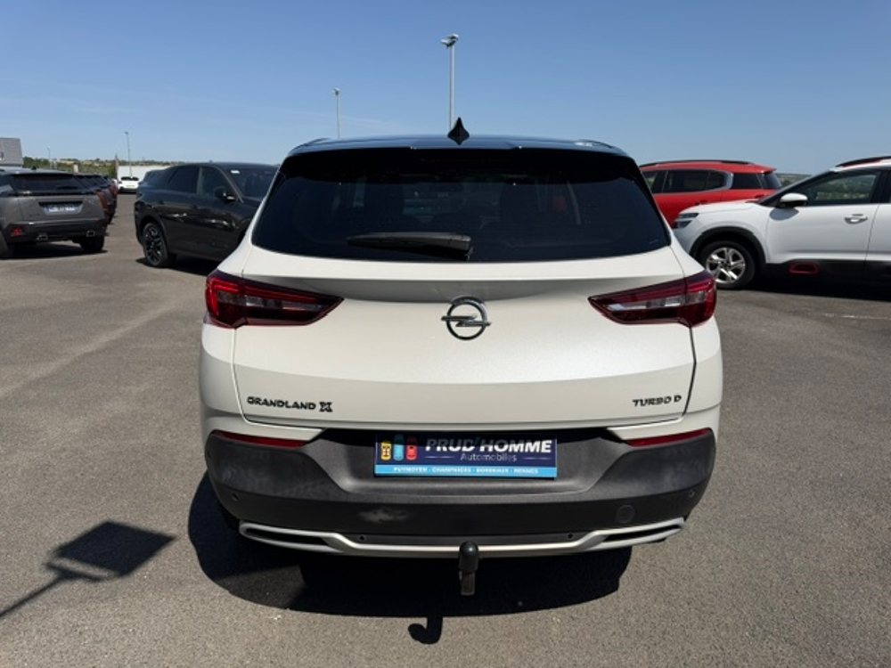 Grandland x 1.5 D 130CH INNOVATION BVA6 2019 occasion 16400 Puymoyen