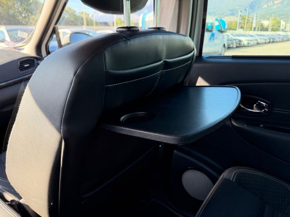 Grand Sc&eacute;nic III 1.2 TCE 130CH ENERGY BOSE EURO6 7 PLACES 2015 2016 occasion 38130 ECHIROLLES