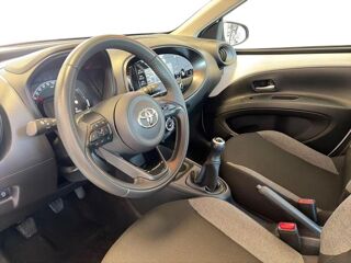 Aygo 1.0 VVT-i 72ch Dynamic MY24 2023 occasion 84120 Pertuis