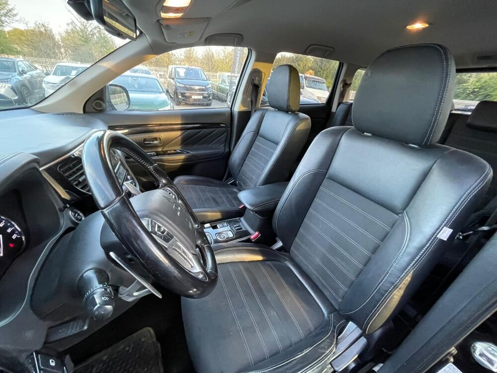 Outlander PHEV Hybride rechargeable 200ch Intense Style 2018 occasion 33320 Eysines