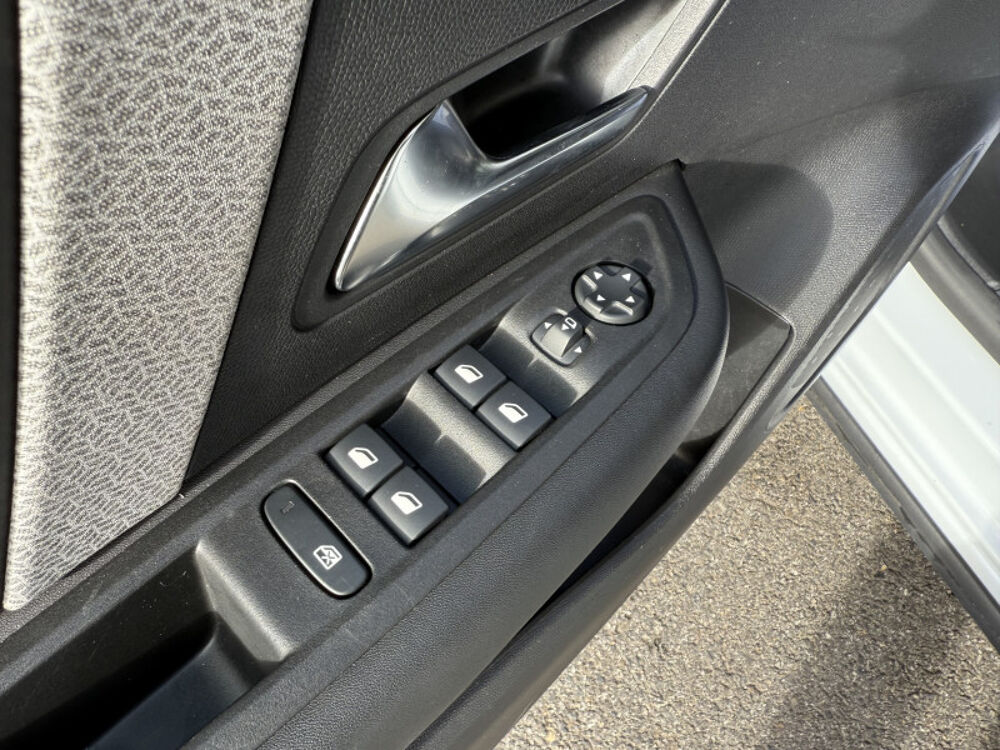 C4 1.2 HYBRIDE 136CH S&S PLUS AUTOMATIQUE 2024 occasion 31140 Aucamville