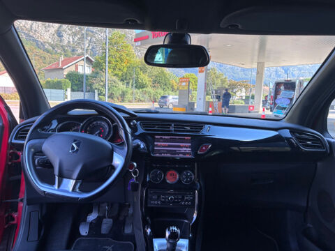 DS3 1.6 VTI SO CHIC / MOTEUR A CHAINE DE DISTRIBUTION 2011 occasion 38130 ECHIROLLES