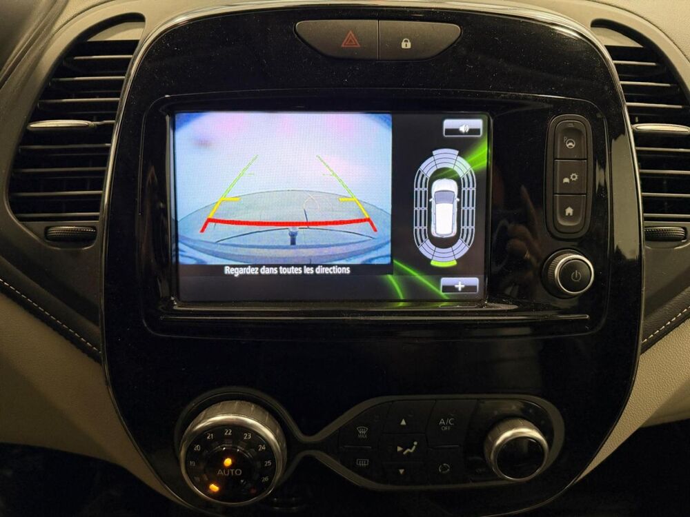 Captur 1.2 TCe 120ch energy Initiale Paris 2017 occasion 78520 LIMAY