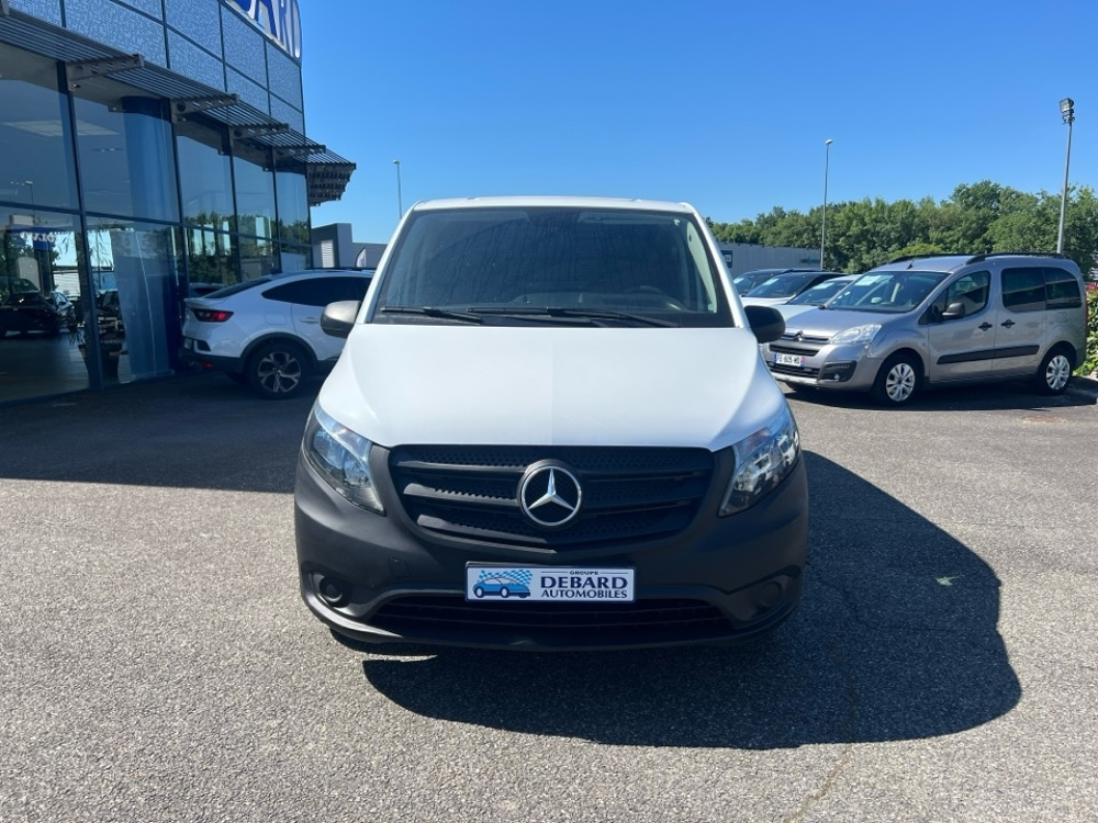 Vito 110 CDI COMPACT FIRST PROPULSION 2023 occasion 31670 Lab&egrave;ge