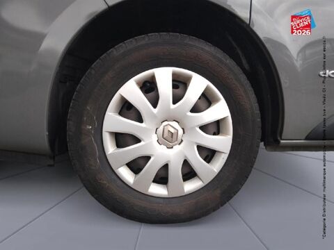 Trafic combi L2 1.6 dCi 125ch energy Life 9 places 2017 occasion 57600 Forbach