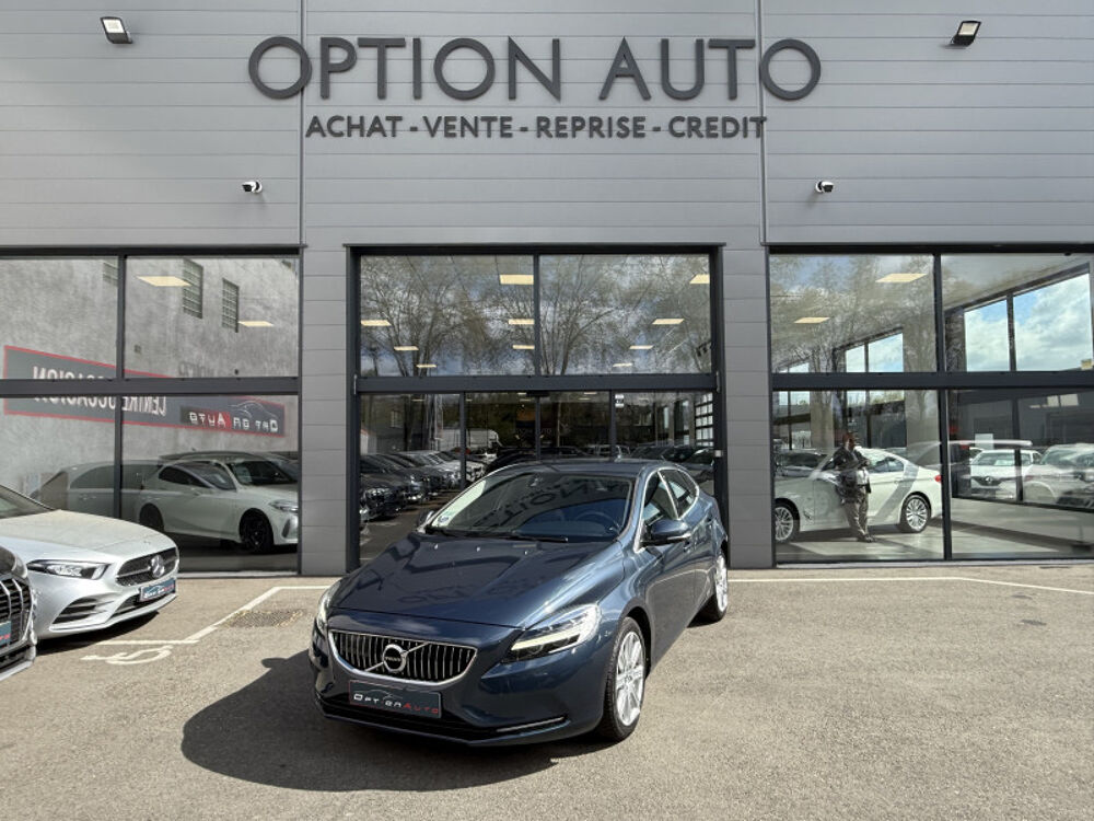 V40 T3 152CH INSCRIPTION GEARTRONIC 2017 occasion 31140 Aucamville