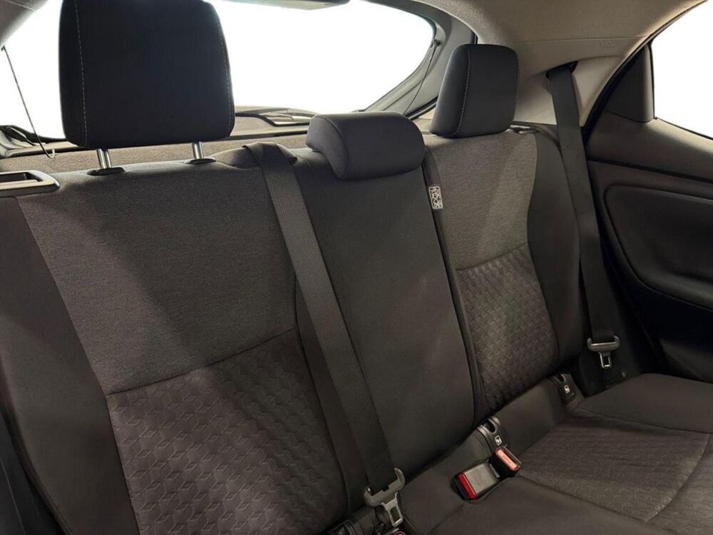 Yaris 116h Dynamic 5p MY22 2023 occasion 13290 Les Milles