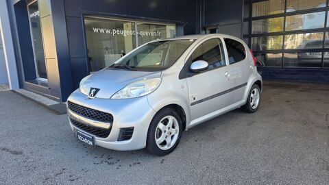 Peugeot 107 1.0 12V BLACK&SILVER 2-TRONIC E5 5P