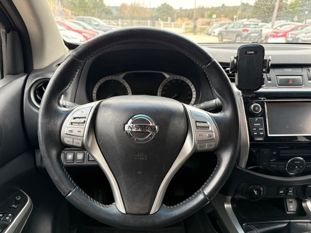 Navara 2.3 DCI 160CH KING-CAB N-CONNECTA SANS HARD TOP 2017 occasion 30360 V&eacute;z&eacute;nobres