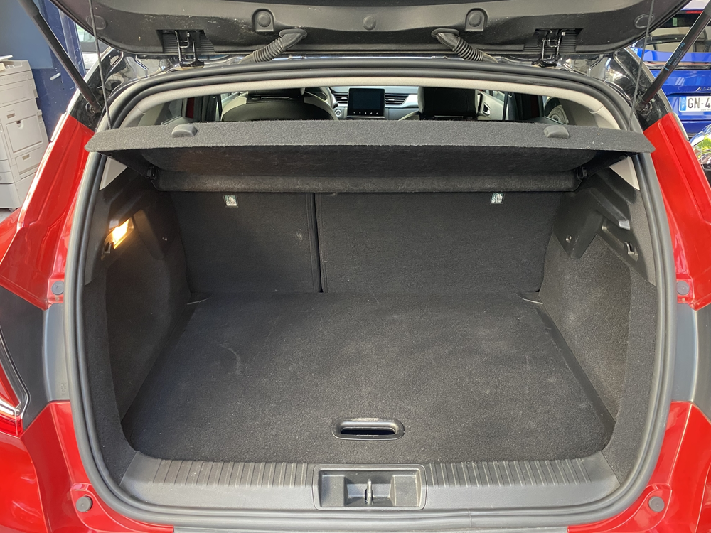 Captur 1.0 TCE 90CH TECHNO- EXPORT POSSIBLE 13 741,67 HT -CARPLAY S 2023 occasion 78800 HOUILLES