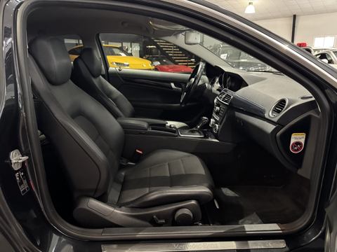 Classe C C 250 C250 2.2 CDI 205CV GPS 131 900 KM PLB AUTO 2013 occasion 12000 RODEZ