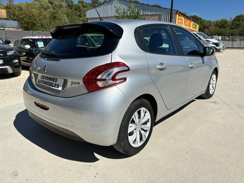 208 1.6 E-HDI ACTIVE 92CH 5 PORTES DISTRIBUTION NEUVE 2014 occasion 30360 V&eacute;z&eacute;nobres