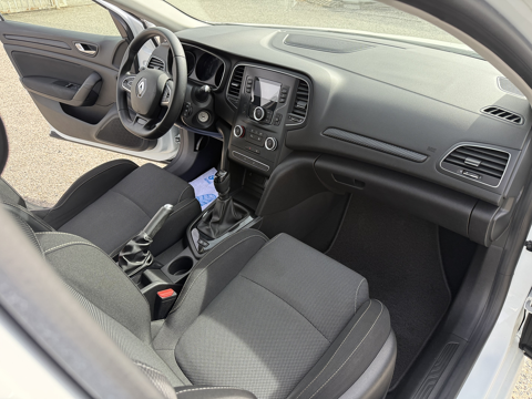 Megane IV 1.5 BLUE DCI 95CH BUSINESS 2019 occasion 26740 Les Tourrettes