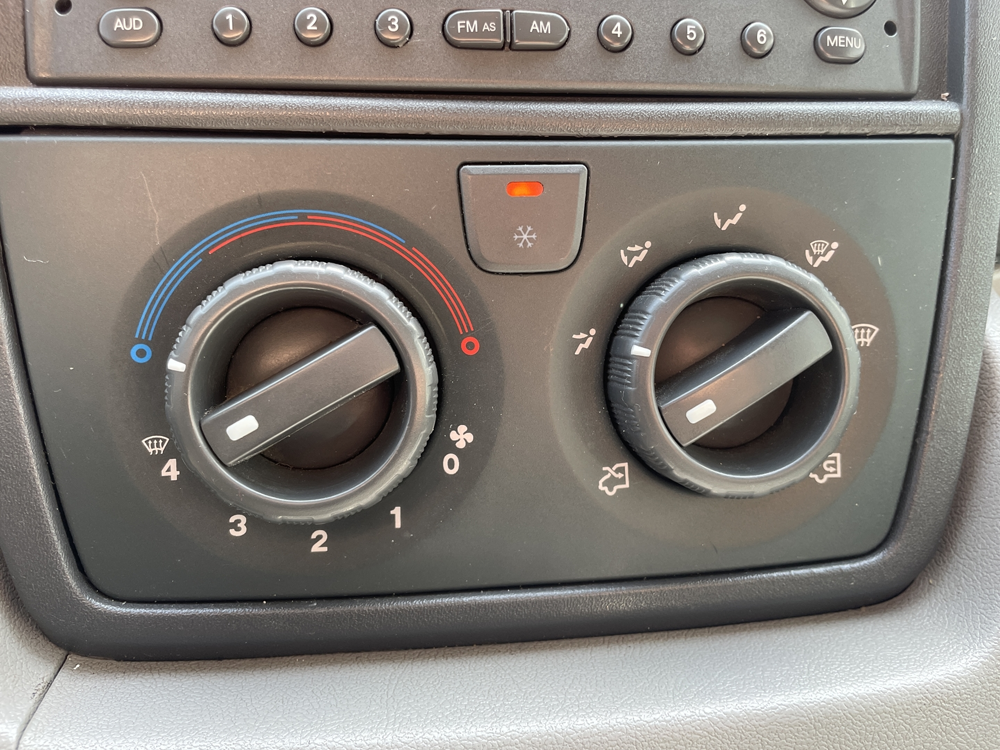 Boxer 330 L1H1 2.2 HDI100 COMBI CFT 9PL 2007 occasion 28700 Auneau