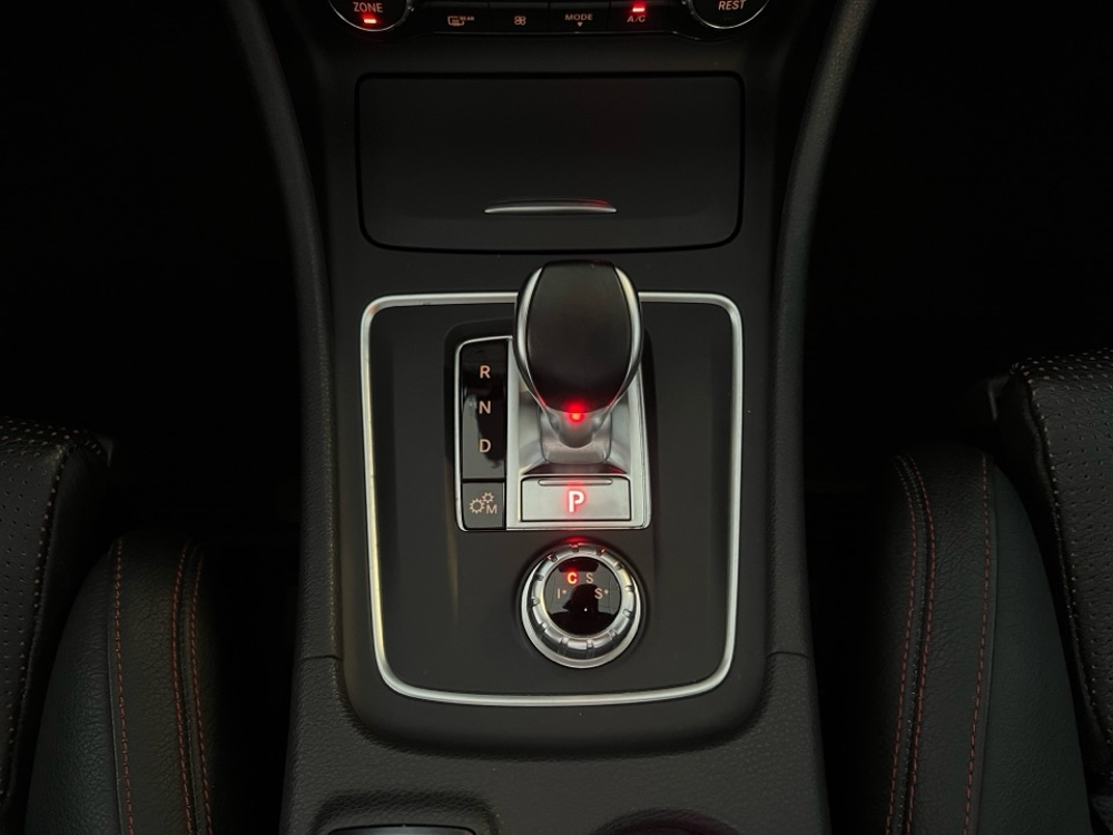Classe A 45 AMG 381CH 4MATIC SPEEDSHIFT DCT 2015 occasion 31670 Lab&egrave;ge