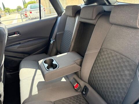 Corolla 1.8 140ch Dynamic Business MY24 2024 occasion 13300 Salon-de-Provence