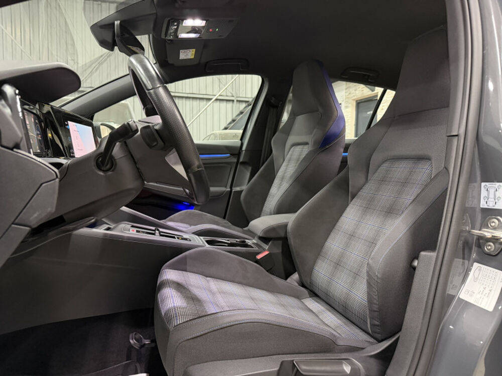 Golf GTE 245CH DSG6 [ IQ.Light Matrix - DCC - Pack Hiver - Ambian 2022 occasion 13400 Aubagne