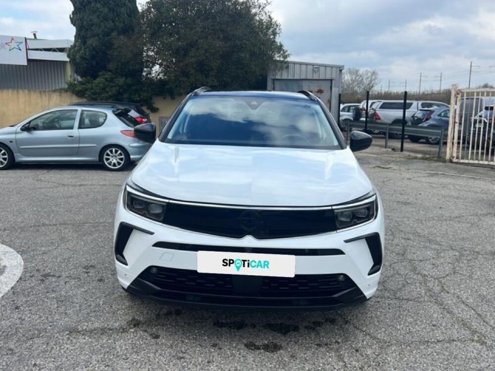 Grandland 1.6 Turbo 300ch Hybride GSe 4x4 2023 occasion 13200 Arles