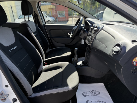 Sandero 1.0 SCE 75CH URBAN STEPWAY / GARANTIE 1 AN / 1 ERE MAIN / 2021 occasion 38340 Voreppe