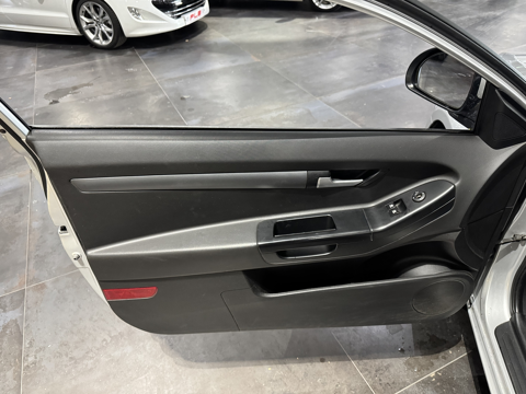 Ceed 1.6 CRDI90 1ERE MAIN PLB AUTO 2009 occasion 12000 RODEZ