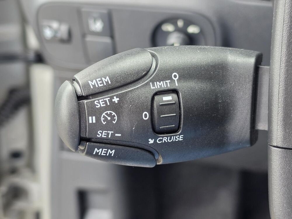 C3 1.2 PureTech 83 YOU! REGULATEUR / CLIM 2022 occasion 56850 Caudan