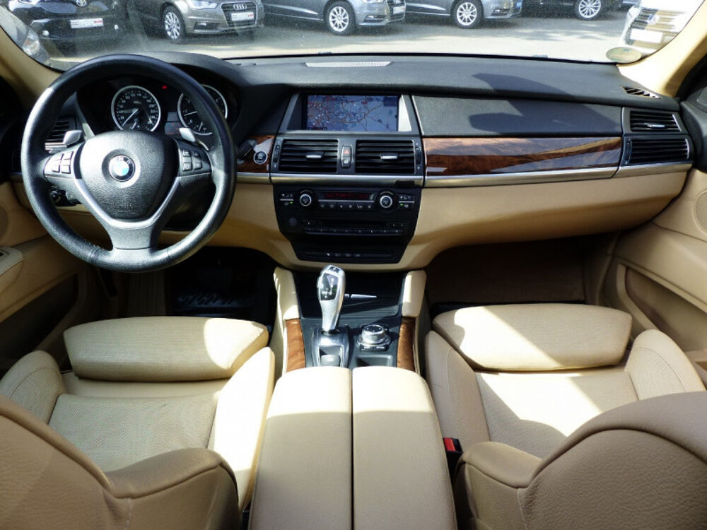 X6 (E71) 5.0IA 407CH EXCLUSIVE 2009 occasion 77144 Mont&eacute;vrain