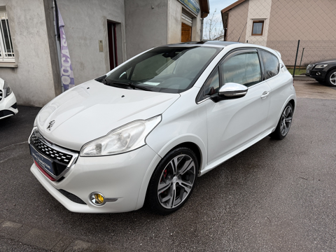 Annonce voiture Peugeot 208 7890 �