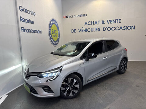 Renault Clio V 1.0 TCE 90CH BUSINESS X-TRONIC AUTO ECOLE -21N 2022 occasion Nogent-le-Phaye 28630