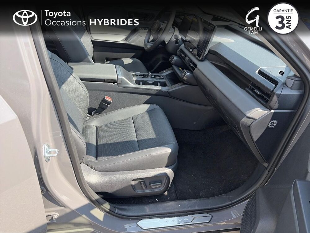 RAV 4 2.5 Hybride 185ch Lounge 2WD NG25 2026 occasion 26200 Mont&eacute;limar