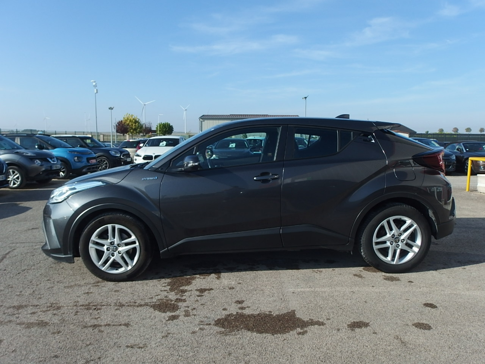 C-HR 122H DISTINCTIVE 2WD E-CVT MY20 2021 occasion 10600 Savi&egrave;res