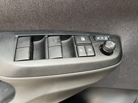 Yaris Cross 130h Design MC24 2025 occasion 13400 Aubagne