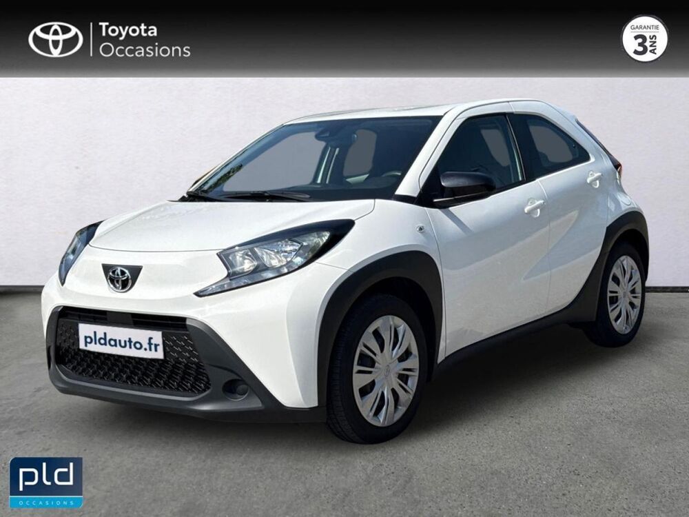 Aygo 1.0 VVT-i 72ch Dynamic S-CVT MY24 2023 occasion 13300 Salon-de-Provence