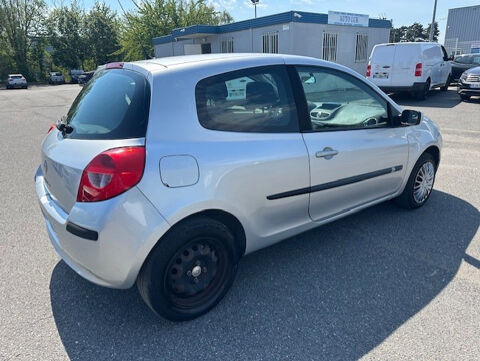 Clio III 1.6 16V 110CH DYNAMIQUE BVA 3P 2008 occasion 91220 Br&eacute;tigny-sur-Orge