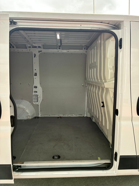Boxer 330 L1H1 2.2 BLUEHDI S&S 120CH ASPHALT 2021 occasion 28630 Nogent-le-Phaye