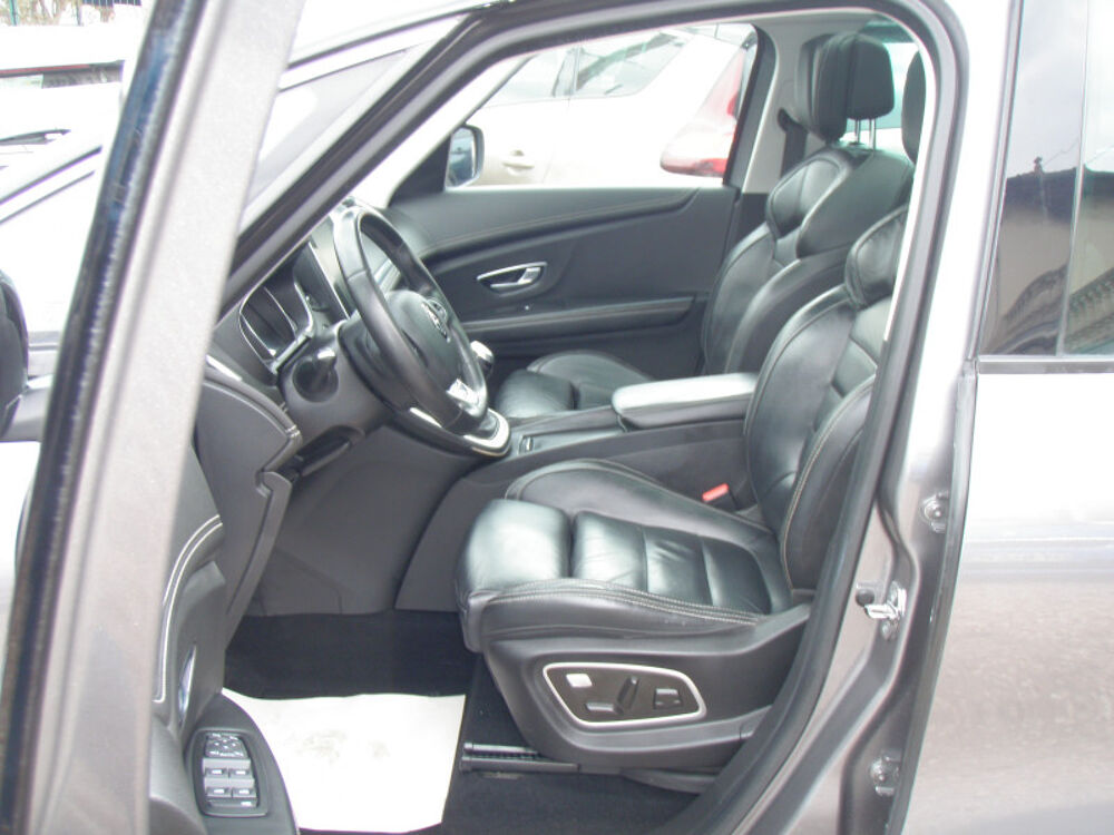 Scenic IV 1.6 DCI 130 ENERGY INITIALE PARIS 2018 occasion 93220 Gagny