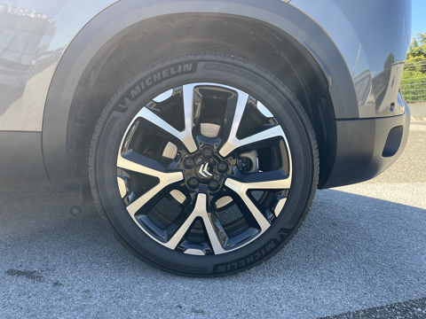 C5 aircross BLUEHDI 130CH S&S SHINE PACK EAT8 2023 occasion 33700 M&eacute;rignac