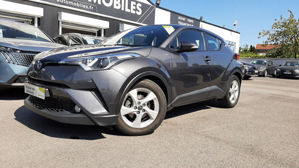 C-HR 122H GRAPHIC 2WD E-CVT 2019 occasion 08000 Warcq