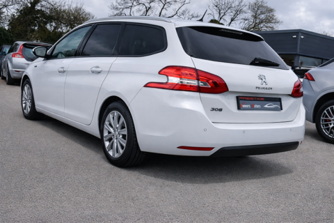 308 SW 1.2 PURETECH 110CH STYLE S&S 2017 occasion 34740 Vendargues