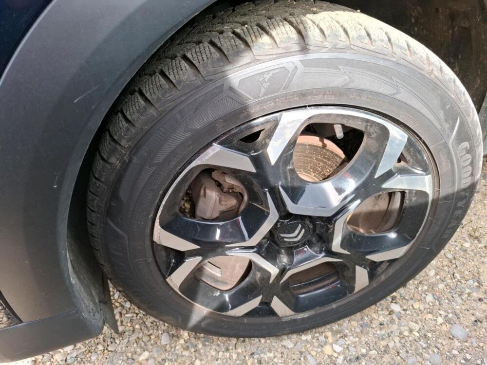 C5 aircross PureTech 130ch S&S Shine EAT8 / Toit ouvrant panoramique + C 2023 occasion 28500 Vernouillet