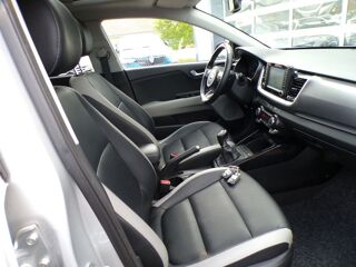 Stonic 1.0 T-GDI 120CH ISG PREMIUM / TOIT OUVRANT 2018 occasion 38260 La C&ocirc;te-Saint-Andr&eacute;
