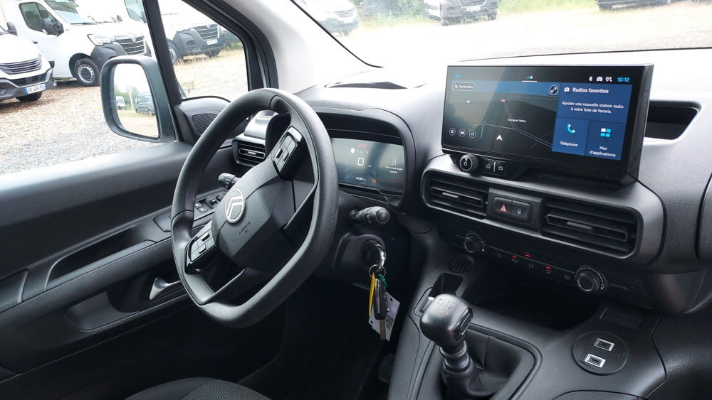 Berlingo XL 950KG BLUEHDI 100CH S&S PACK PREMIUM CONNECT 2024 occasion 60600 Clermont
