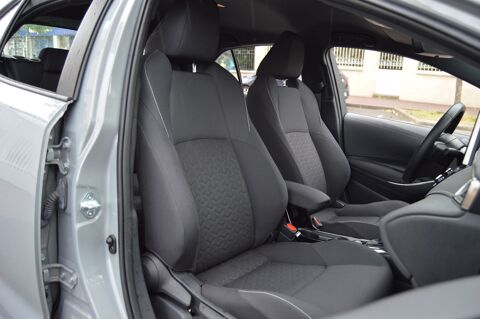 Toyota Corolla 1.8 140CH DYNAMIC BUSINESS + PROGRAMME BEYOND ZERO ACADEMY M 2022 occasion Saint-Maur-des-Foss&eacute;s 94100