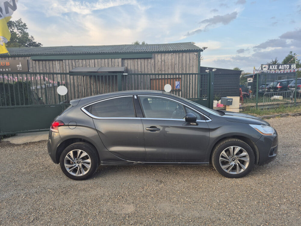 DS4 1.6 E-HDI115 AIRDREAM SO CHIC 2014 occasion 95420 MAGNY EN VEXIN