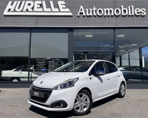 Peugeot 208 1.2 ESSENCE 82CH STYLE 5P / KILOMETRAGE 