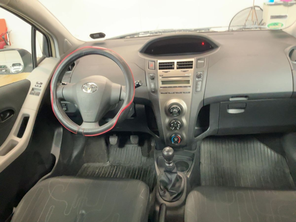 Yaris II 100 VVT-I CONFORT PACK 5P 2010 occasion 38150 Salaise-sur-Sanne